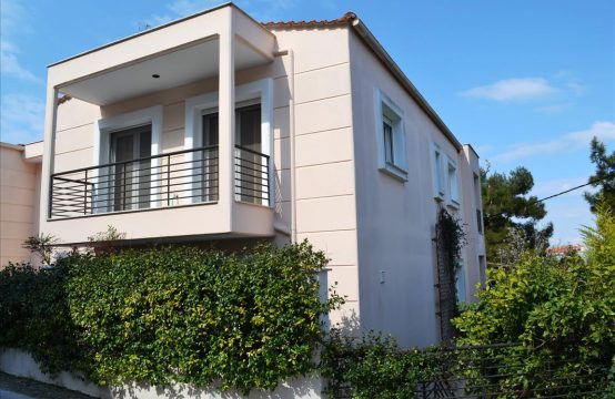 For Sale &#8211; Maisonette 240 m²