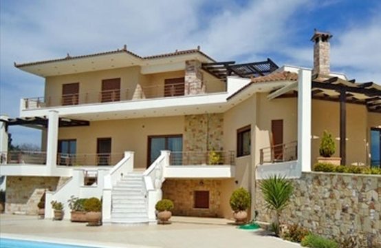 For Sale &#8211; Villa 446 m²