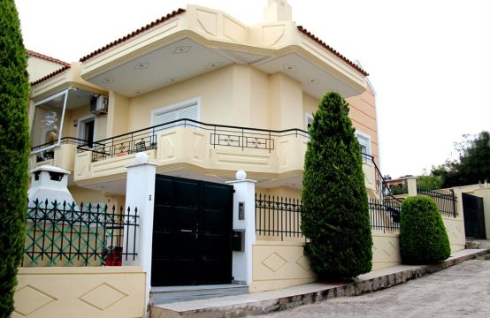 For Sale &#8211; Detached house 176 m²