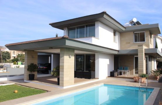 For Sale &#8211; Villa 380 m²