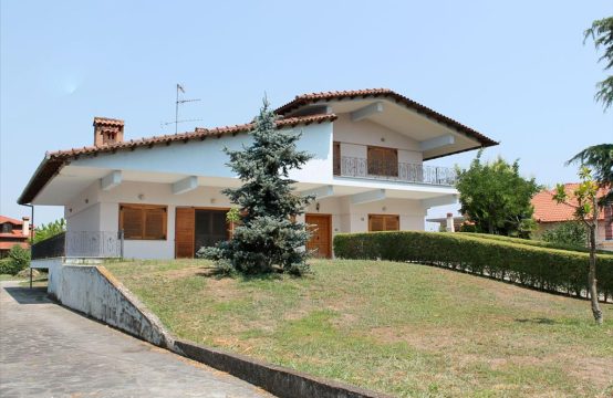 For Sale &#8211; Villa 400 m²