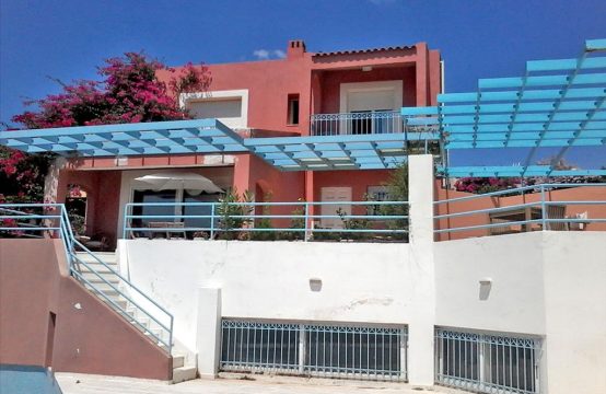 For Sale &#8211; Detached house 240 m²