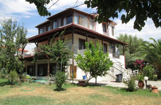 For Sale &#8211; Detached house 285 m²