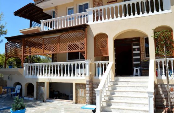 For Sale &#8211; Villa 290 m²