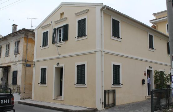 For Sale &#8211; Detached house 200 m²