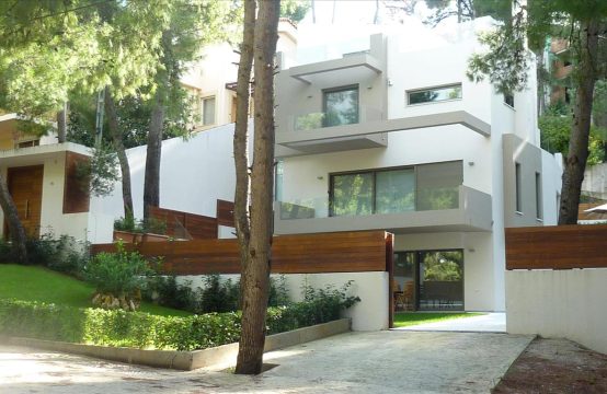 For Sale &#8211; Detached house 440 m²