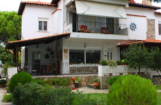 For Sale &#8211; Villa 200 m²