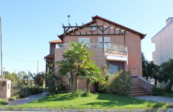 For Sale &#8211; Detached house 272 m²