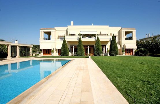 For Sale &#8211; Villa 1560 m²