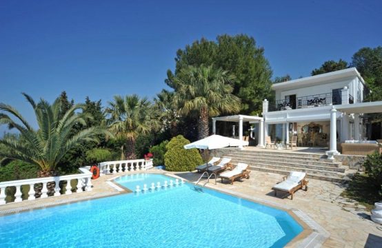 For Sale &#8211; Villa 350 m²