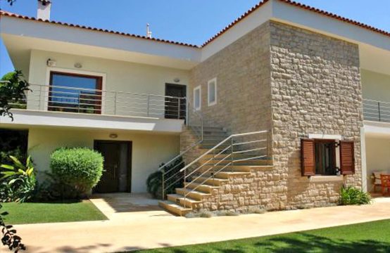 For Sale &#8211; Villa 380 m²