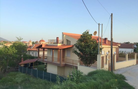 For Sale &#8211; Detached house 260 m²