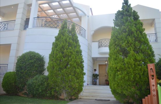 For Sale &#8211; Villa 550 m²