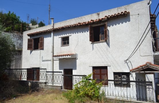 For Sale &#8211; Detached house 240 m²