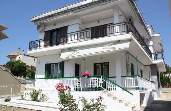 For Sale &#8211; Detached house 235 m²