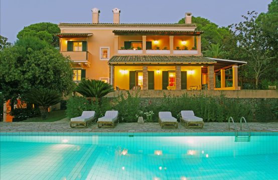 For Sale &#8211; Villa 400 m²