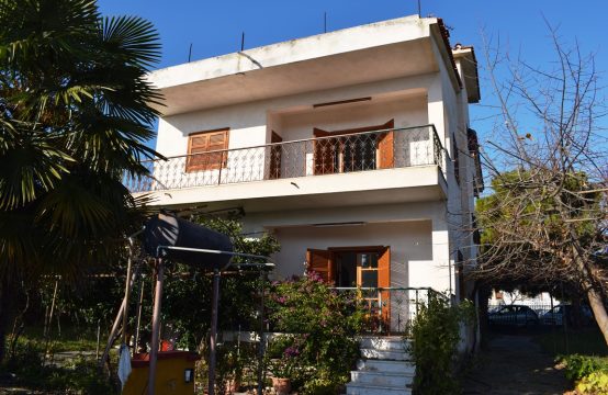 For Sale &#8211; Detached house 180 m²