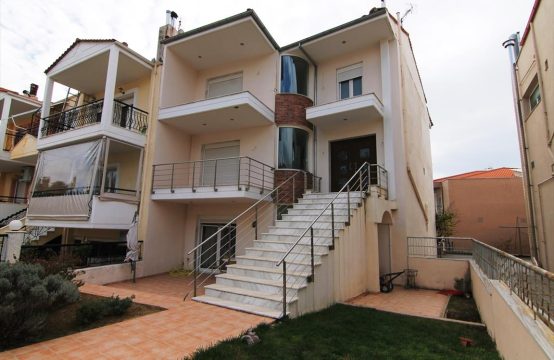 For Sale &#8211; Maisonette 360 m²