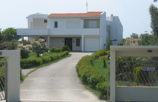 For Sale &#8211; Villa 200 m²