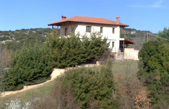 For Sale &#8211; Detached house 250 m²