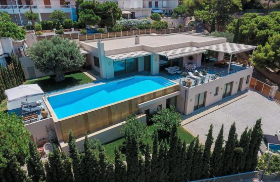 For Sale &#8211; Villa 540 m²