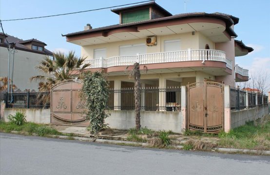 For Sale &#8211; Detached house 150 m²