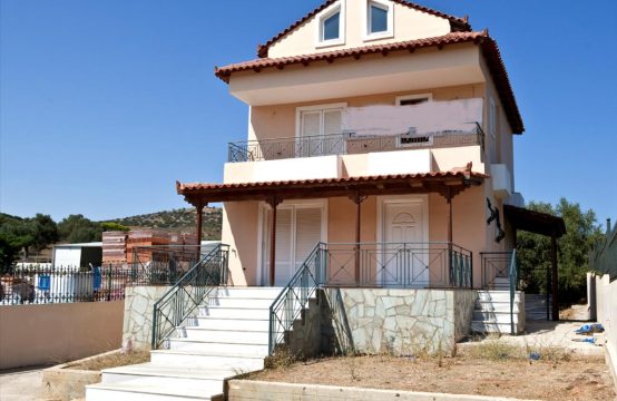 For Sale &#8211; Detached house 200 m²