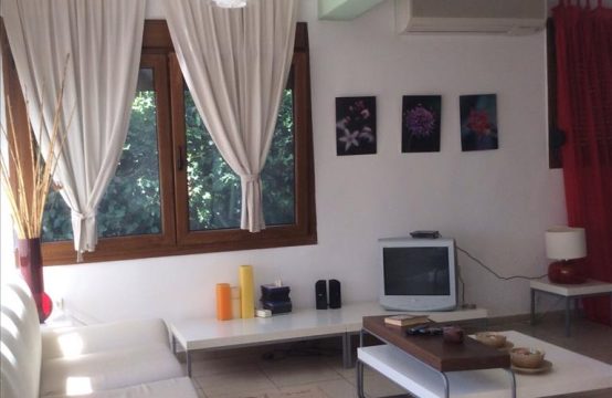 For Sale &#8211; Detached house 196 m²