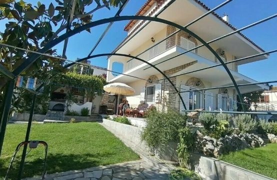 For Sale &#8211; Detached house 154 m²