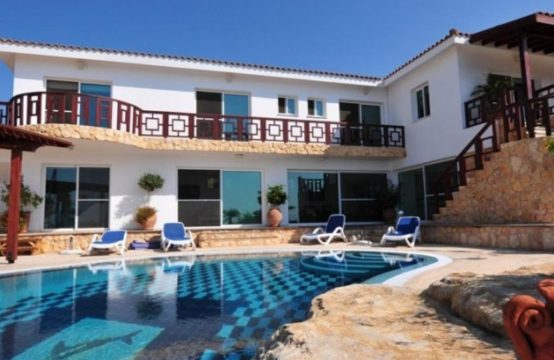 For Sale &#8211; Villa 500 m²