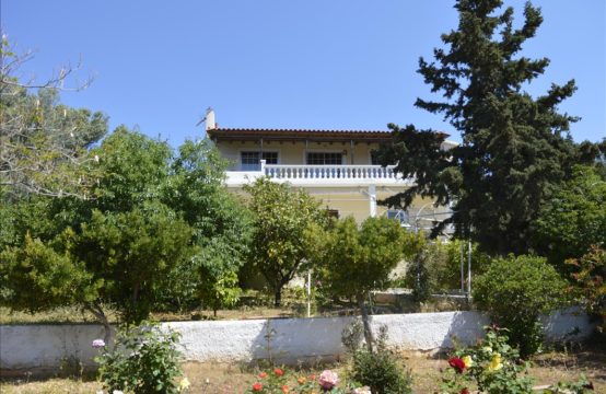 For Sale &#8211; Detached house 195 m²