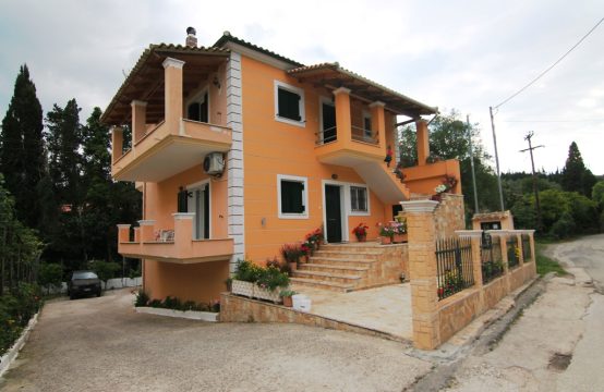 For Sale &#8211; Detached house 250 m²