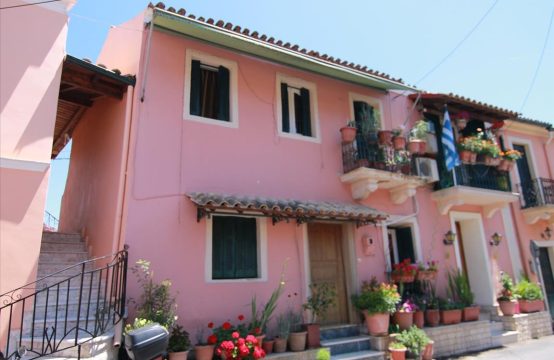 For Sale &#8211; Detached house 180 m²