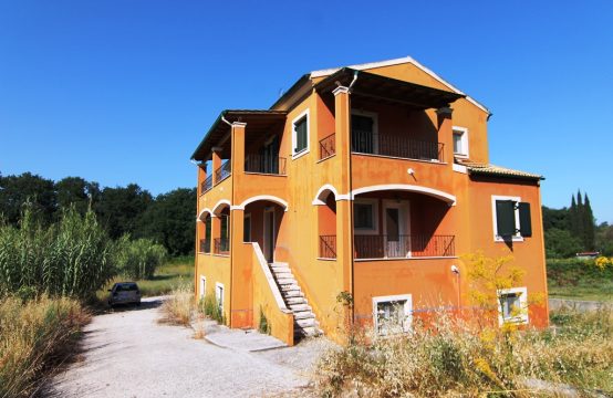 For Sale &#8211; Detached house 270 m²