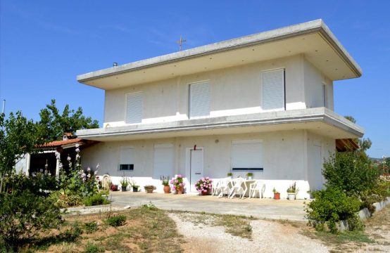 For Sale &#8211; Detached house 180 m²