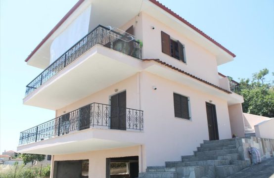 For Sale &#8211; Detached house 192 m²