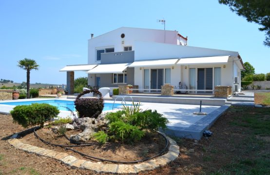 For Sale &#8211; Villa 368 m²