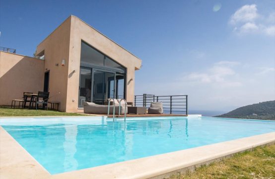 For Sale &#8211; Villa 370 m²