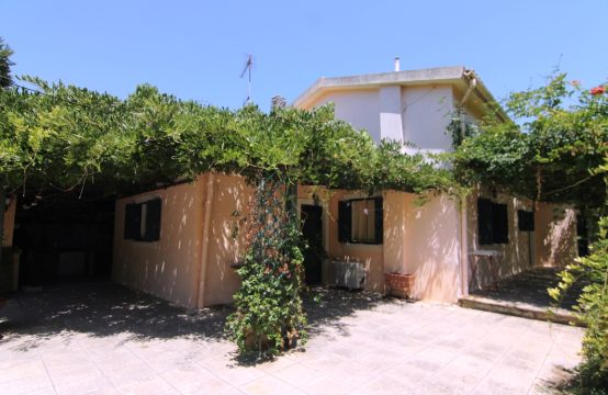 For Sale &#8211; Detached house 260 m²