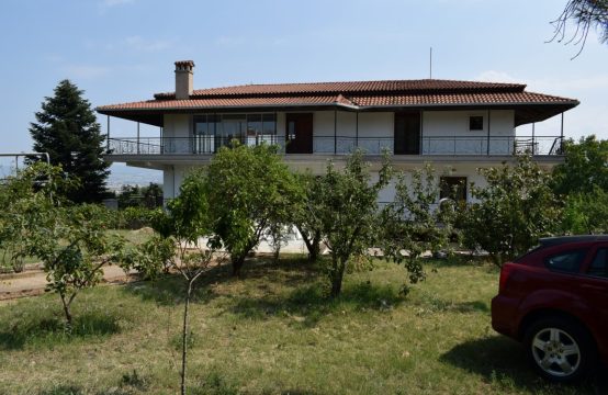 For Sale &#8211; Villa 749 m²