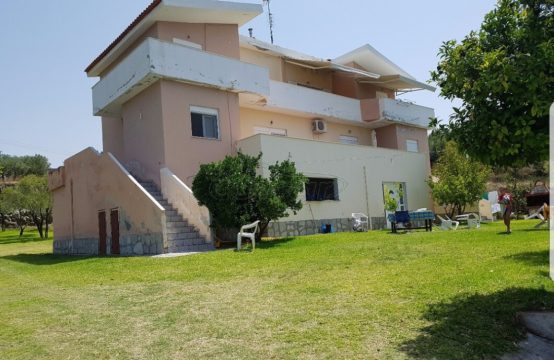 For Sale &#8211; Villa 490 m²