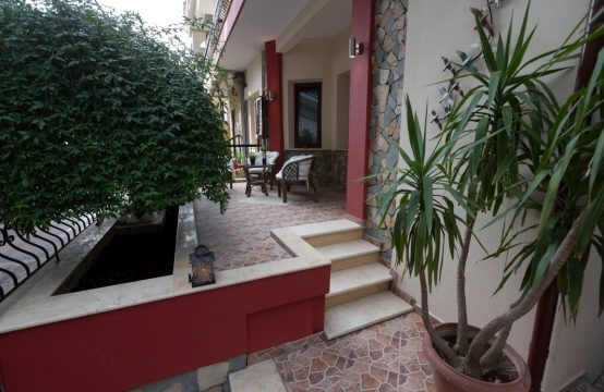 For Sale &#8211; Maisonette 200 m²