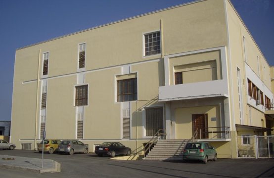 For Sale &#8211; Building 16200 m²