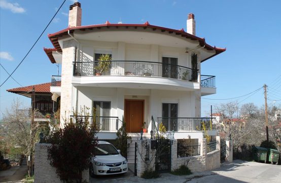 Müstakil ev 270 m² Selanik çevresinde