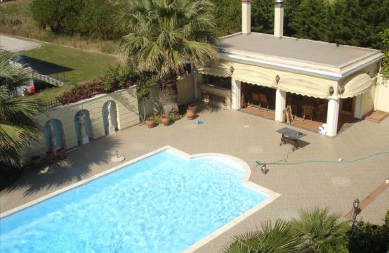 For Sale &#8211; Villa 850 m²