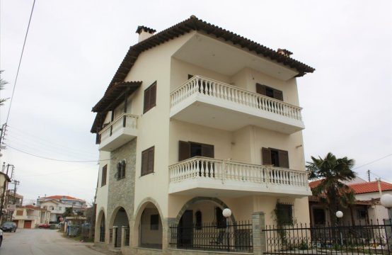 For Sale &#8211; Detached house 180 m²