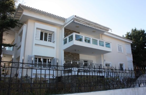 For Sale &#8211; Detached house 800 m²