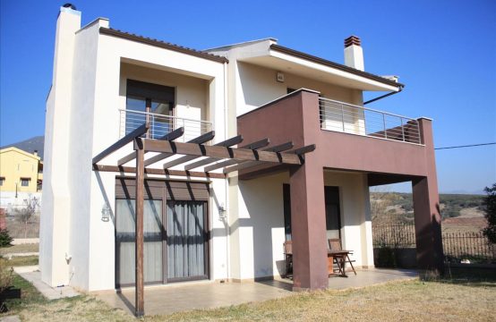 For Sale &#8211; Detached house 250 m²