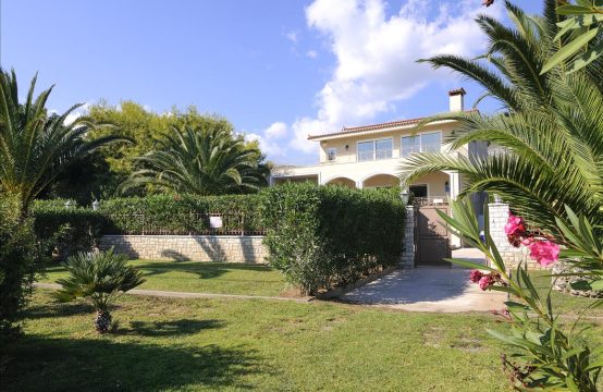 For Sale &#8211; Villa 400 m²