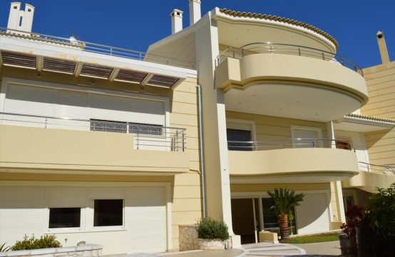 For Sale &#8211; Villa 630 m²